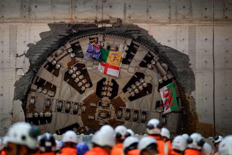 TBM Mary Ann completes the first tunnel breakthrough for HS2 in Birmingham