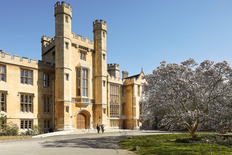Lambeth Palace [© Hufton+Crow]