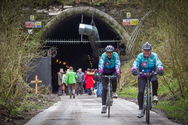 Photo © Queensbury Tunnel Society