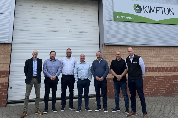 Matt Breakwell (left) and Tim Davis (right) of Kimpton with the new recruits from HE Simm